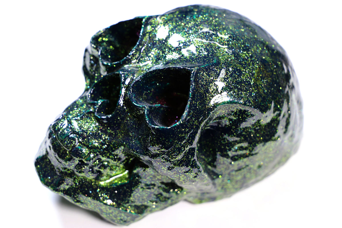 Love Skull Cast V (2018) (Emerald Sparkle Resin)